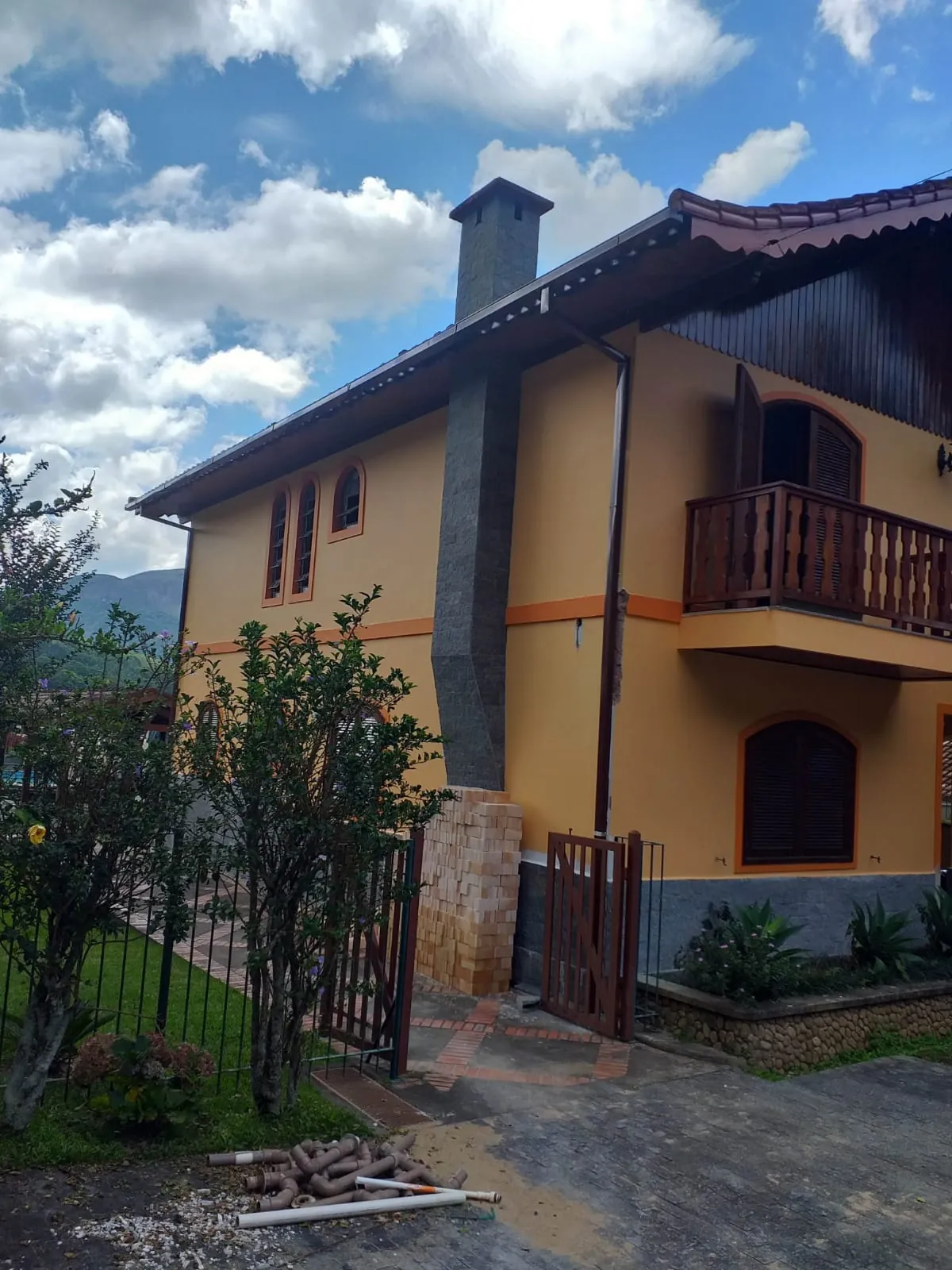 Projeto de calhas em Nova Friburgo — Constru-Calhas