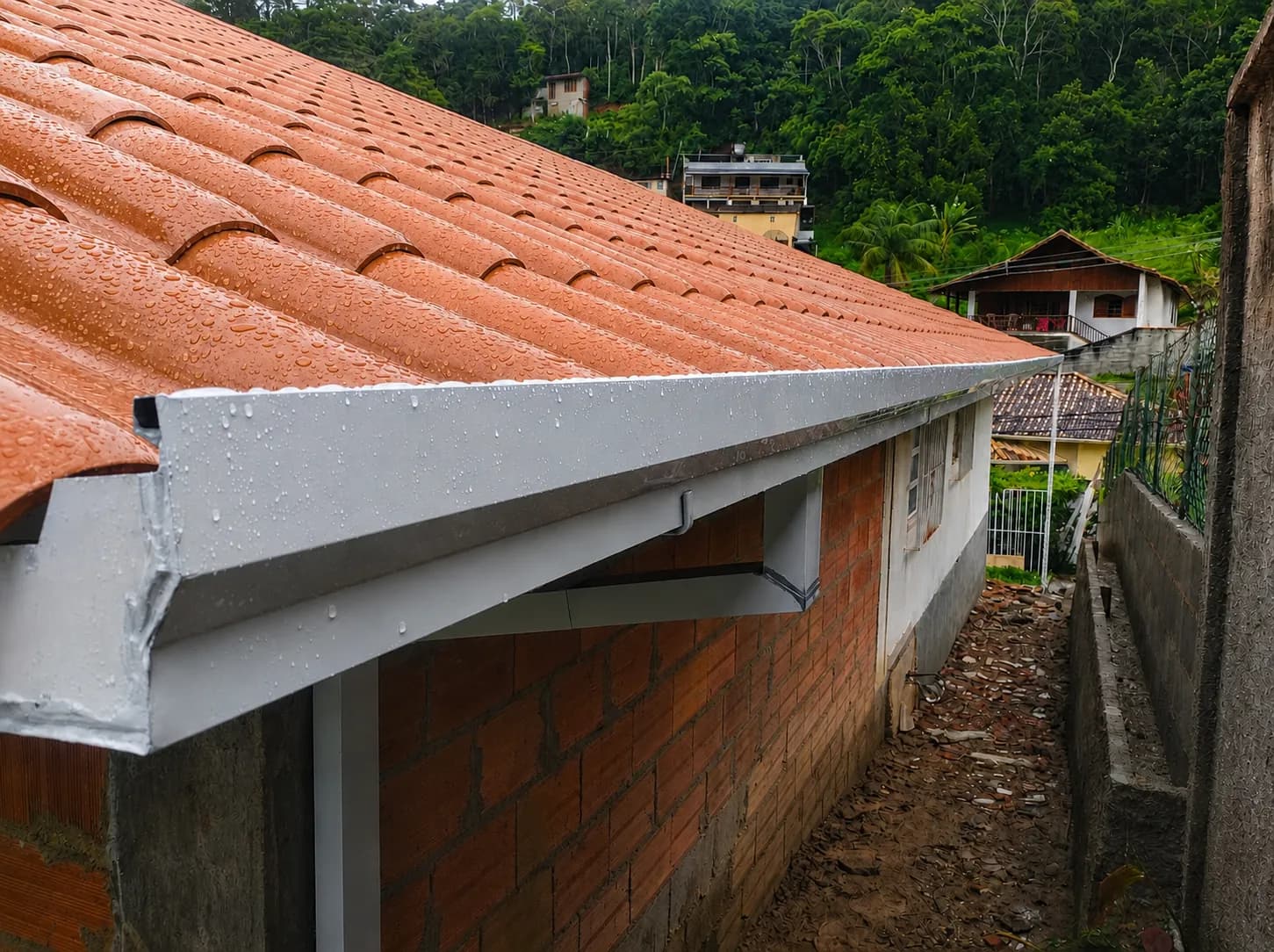 Projeto de calhas em Nova Friburgo — Constru-Calhas