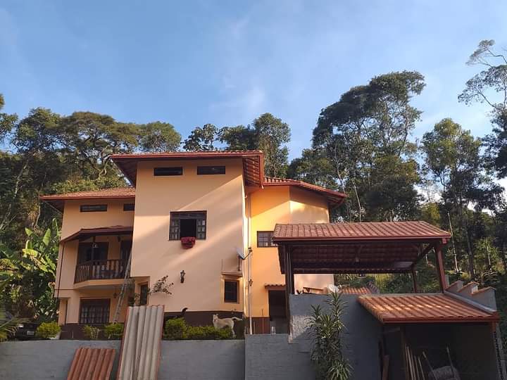 Projeto de calhas em Nova Friburgo — Constru-Calhas