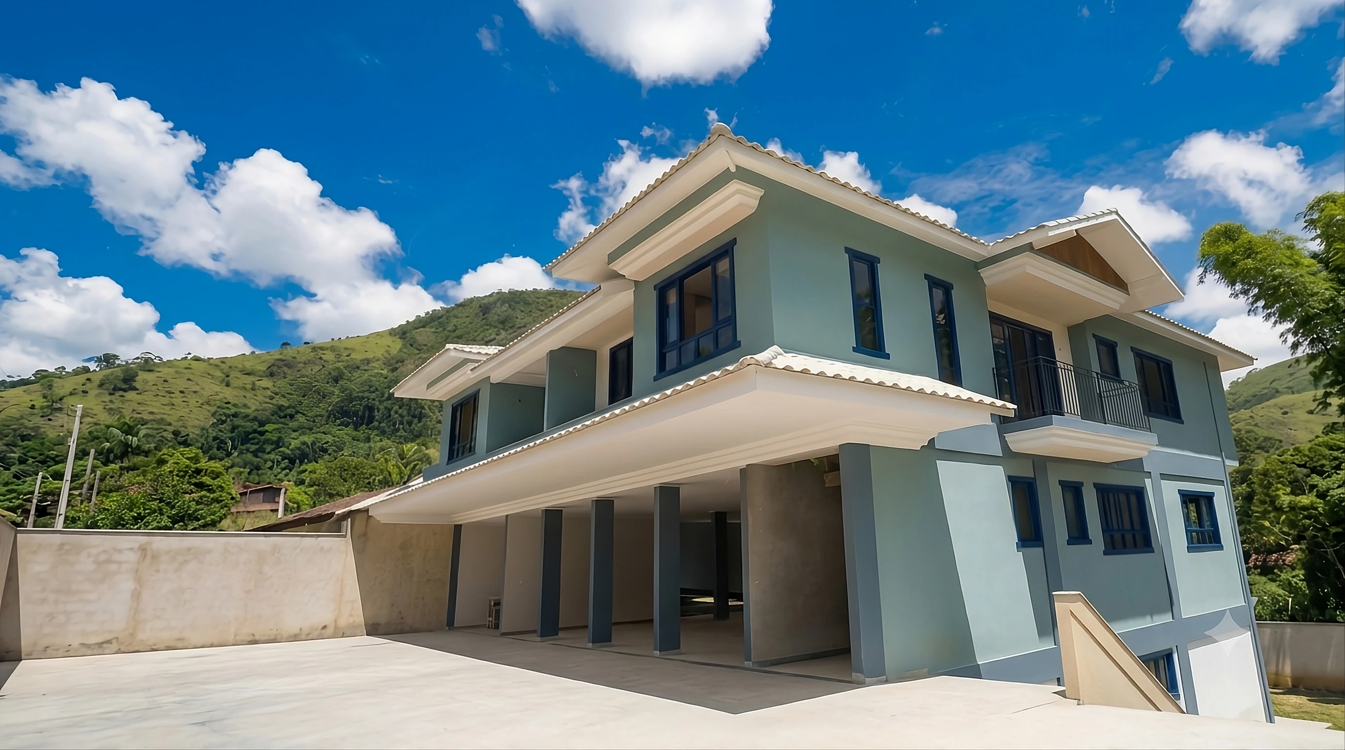 Fachada residencial sem calhas instaladas
